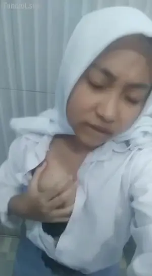 Bokep Abg Hijab Sma Pamer Toket Di Toilet Sekolah Bokep Abg Hijab Sma Pamer Toket Di Toilet Sekolah